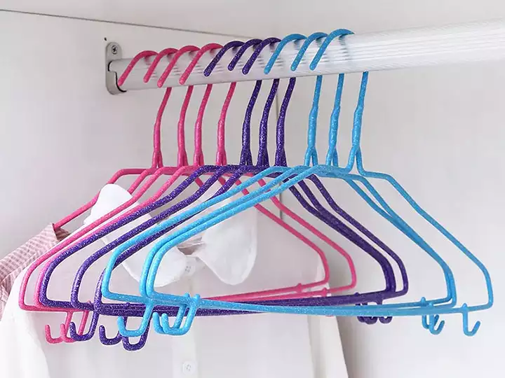 What are plastic hangers made from?